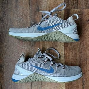 Nike Metcon DSX Flyknit 2 Matte Silver Training Running Shoes Size Womens 10